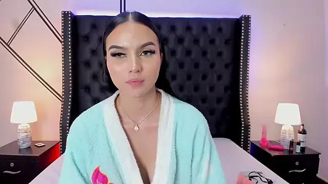 Evelina_Rossi from StripChat
