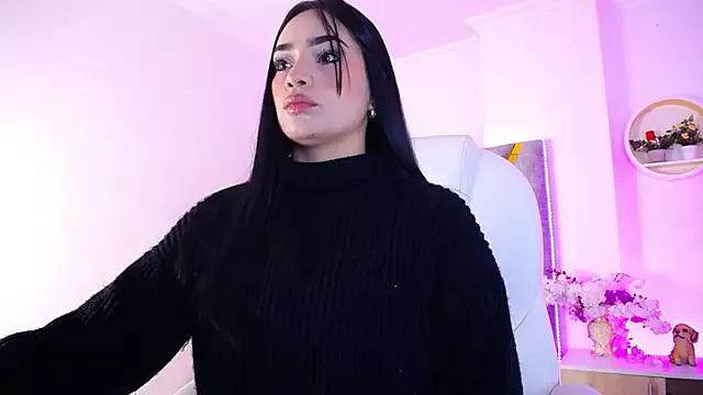 Evelyn_Brown__ from StripChat is Freechat