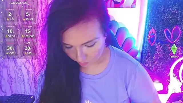 evelyn_mature19 from StripChat