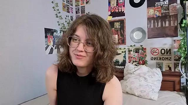 FalineChasey from StripChat is Freechat