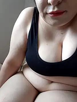 Girls: discover live performances with matured cam models, from teasing to fixations, in a variety of stunning live sex cams.