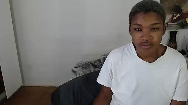 Girls: discover live performances with matured cam models, from teasing to fixations, in a variety of stunning live sex cams.