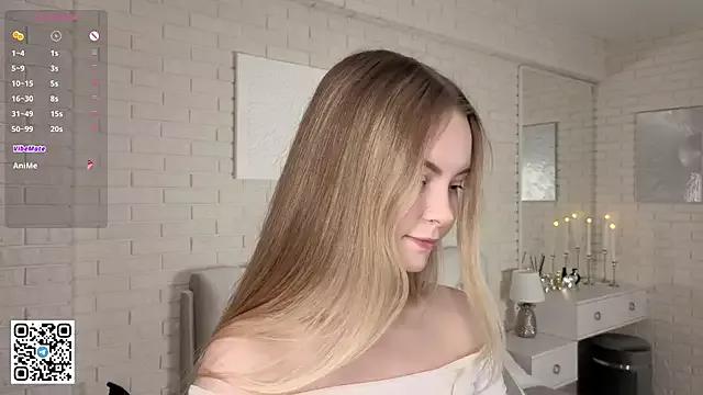 Girls: discover live performances with matured cam models, from teasing to fixations, in a variety of stunning live sex cams.