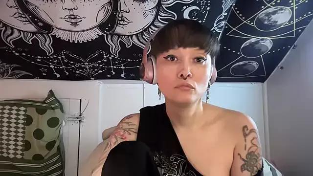 FRRANNKIE from StripChat