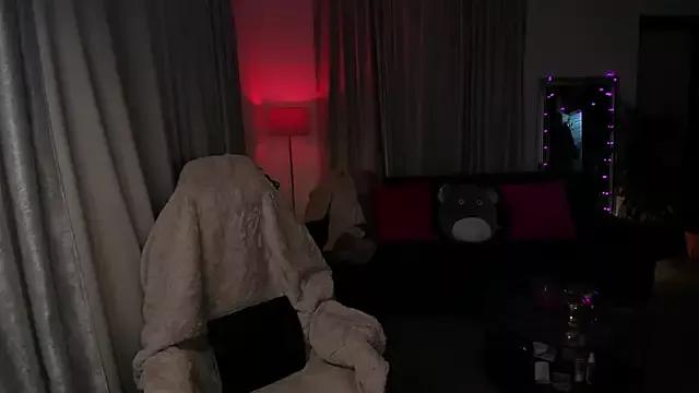 fuckingunicorn from StripChat is Freechat