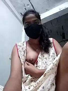 fuungirl38 from StripChat is Freechat