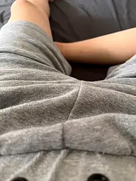 fyzz55555 from StripChat