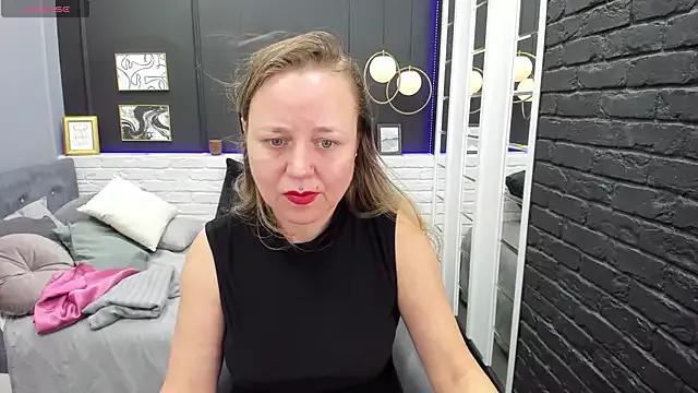Girls: discover live performances with matured cam models, from teasing to fixations, in a variety of stunning live sex cams.