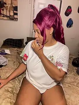 Galaxybabe23 from StripChat