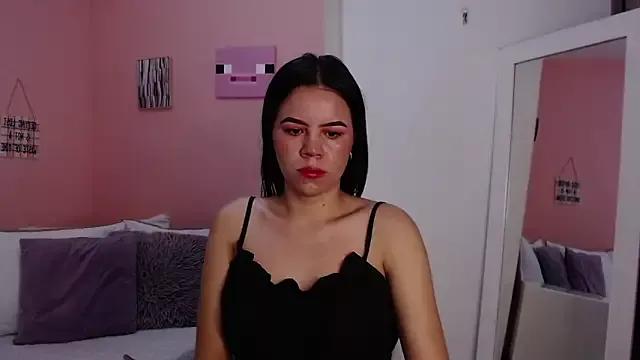 GalaYoung from StripChat is Freechat