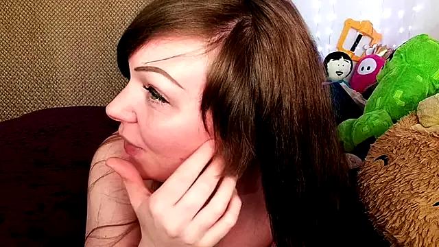 Girls: discover live performances with matured cam models, from teasing to fixations, in a variety of stunning live sex cams.