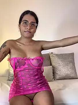 genesissara from StripChat is Freechat