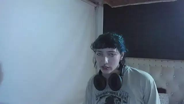 Girls: discover live performances with matured cam models, from teasing to fixations, in a variety of stunning live sex cams.