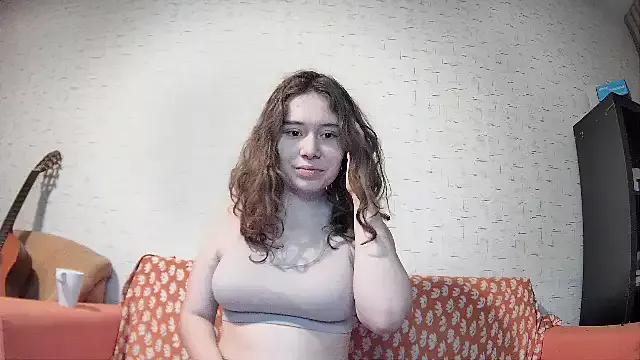 Girls: discover live performances with matured cam models, from teasing to fixations, in a variety of stunning live sex cams.