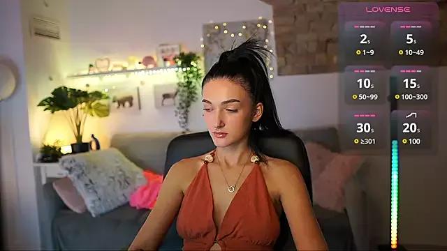 Girls: discover live performances with matured cam models, from teasing to fixations, in a variety of stunning live sex cams.