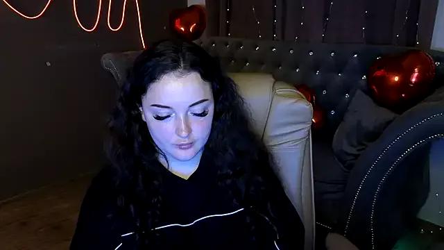 Girls: discover live performances with matured cam models, from teasing to fixations, in a variety of stunning live sex cams.