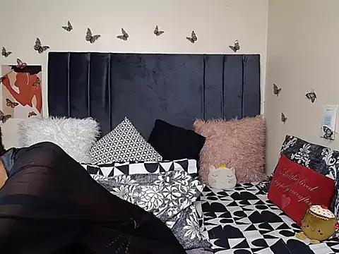 Goddess_Of_Dawnxxx from StripChat