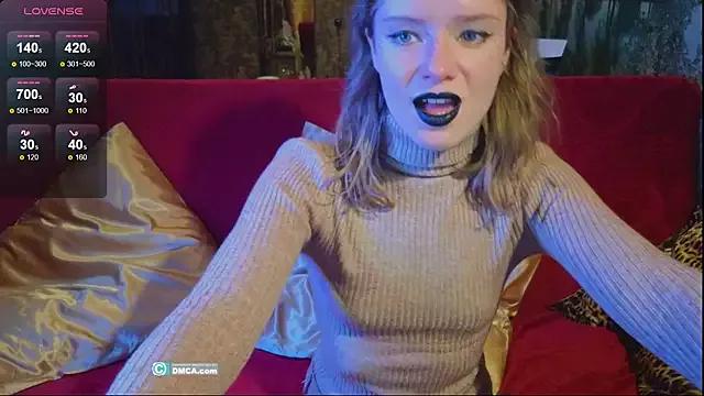 Goddess_Undergroun from StripChat