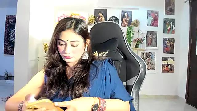 GoddessAnna from StripChat