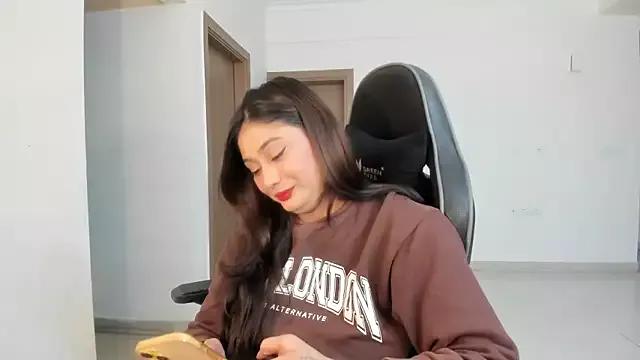 GoddessAnna from StripChat