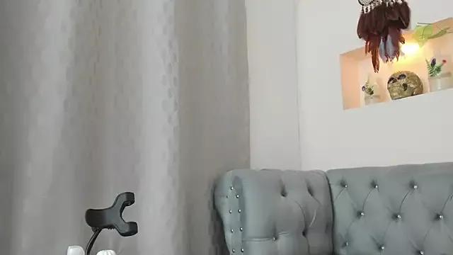 GoddessCarrie from StripChat