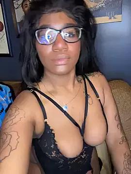 Girls: discover live performances with matured cam models, from teasing to fixations, in a variety of stunning live sex cams.