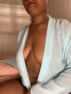 Girls: discover live performances with matured cam models, from teasing to fixations, in a variety of stunning live sex cams.