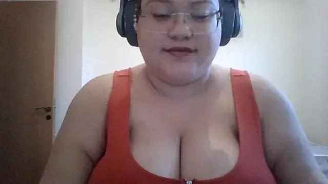 GoddessMocha from StripChat