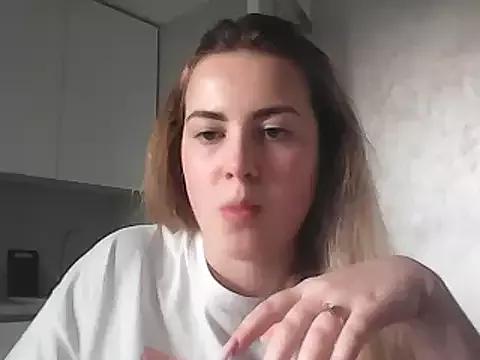 Girls: discover live performances with matured cam models, from teasing to fixations, in a variety of stunning live sex cams.