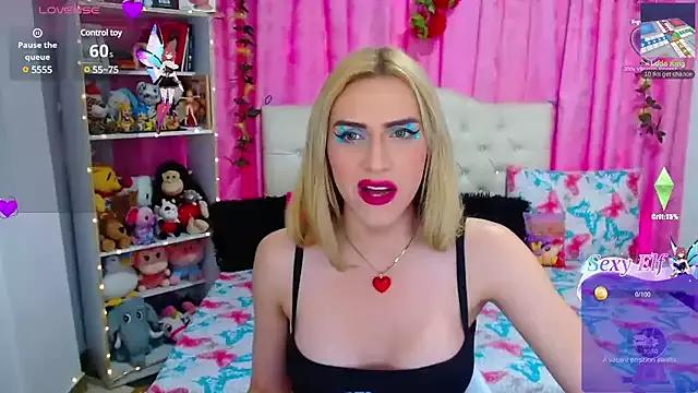 golden_girl01 from StripChat is Freechat