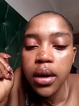 Goodinbed27 from StripChat