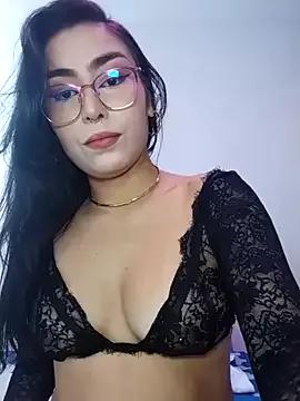 Girls: discover live performances with matured cam models, from teasing to fixations, in a variety of stunning live sex cams.