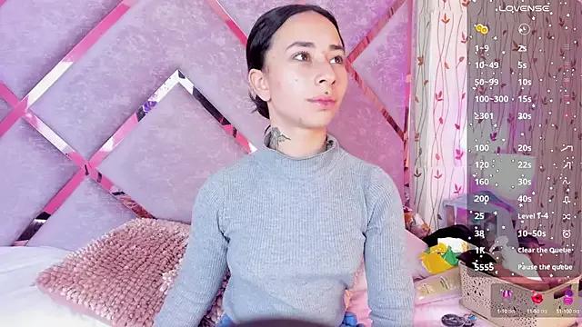 hanna__azumi from StripChat