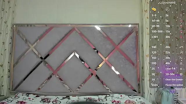 hanna__azumi from StripChat