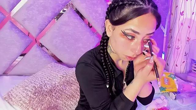 hanna__azumi from StripChat