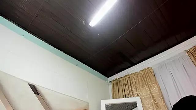 hanna__azumi from StripChat
