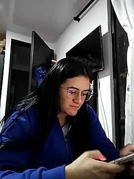 Hanna_Kinsley from StripChat is Freechat