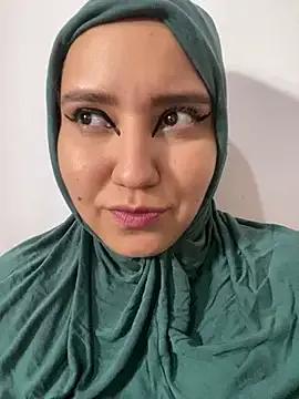 hannahayat from StripChat