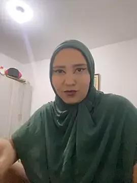 hannahayat from StripChat
