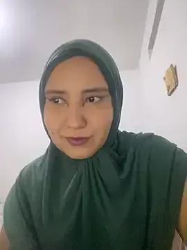 hannahayat from StripChat