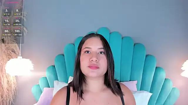 Girls: discover live performances with matured cam models, from teasing to fixations, in a variety of stunning live sex cams.
