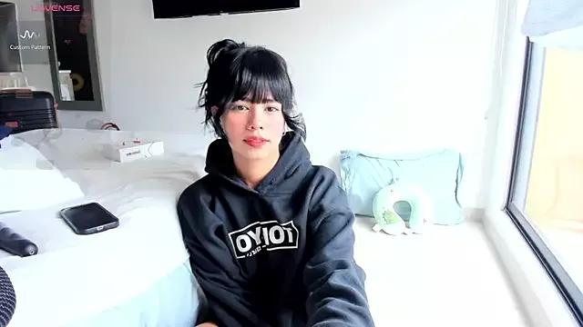 HannaKim from StripChat