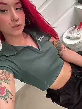 Girls: discover live performances with matured cam models, from teasing to fixations, in a variety of stunning live sex cams.