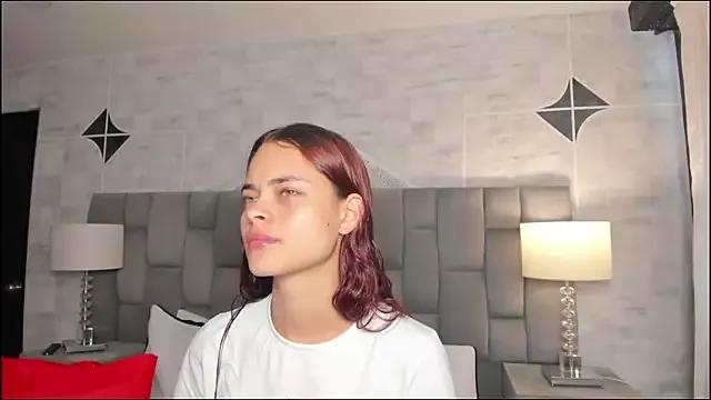 Girls: discover live performances with matured cam models, from teasing to fixations, in a variety of stunning live sex cams.