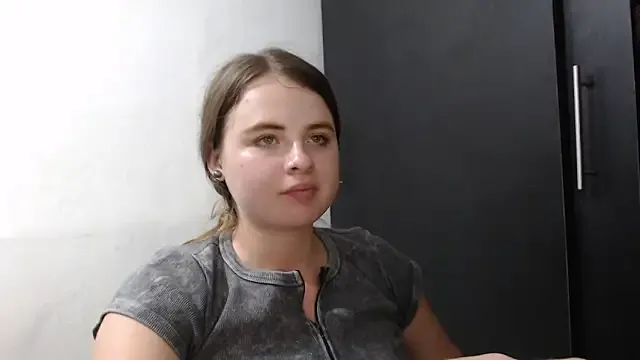 HellenMiyer1111 on StripChat