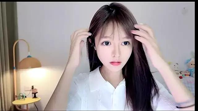 Hello-beibei from StripChat