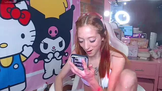 Girls: discover live performances with matured cam models, from teasing to fixations, in a variety of stunning live sex cams.