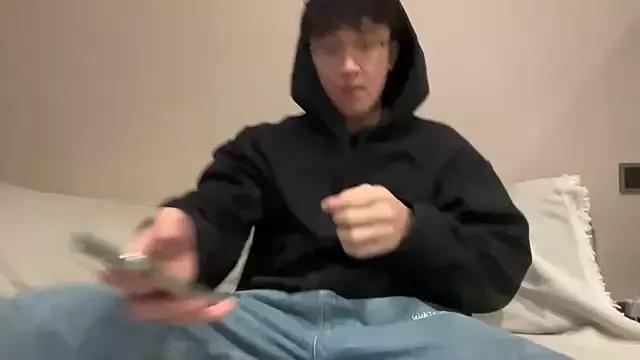 HHAARRYYXXL from StripChat