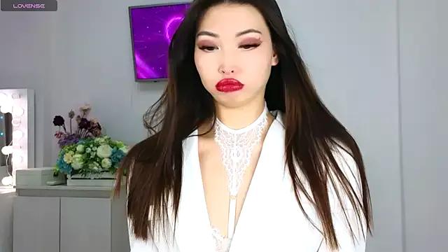 Girls: discover live performances with matured cam models, from teasing to fixations, in a variety of stunning live sex cams.