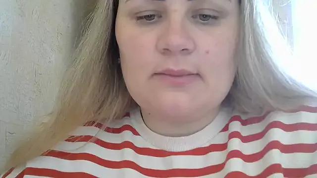 Honeydew-Waves from StripChat is Freechat